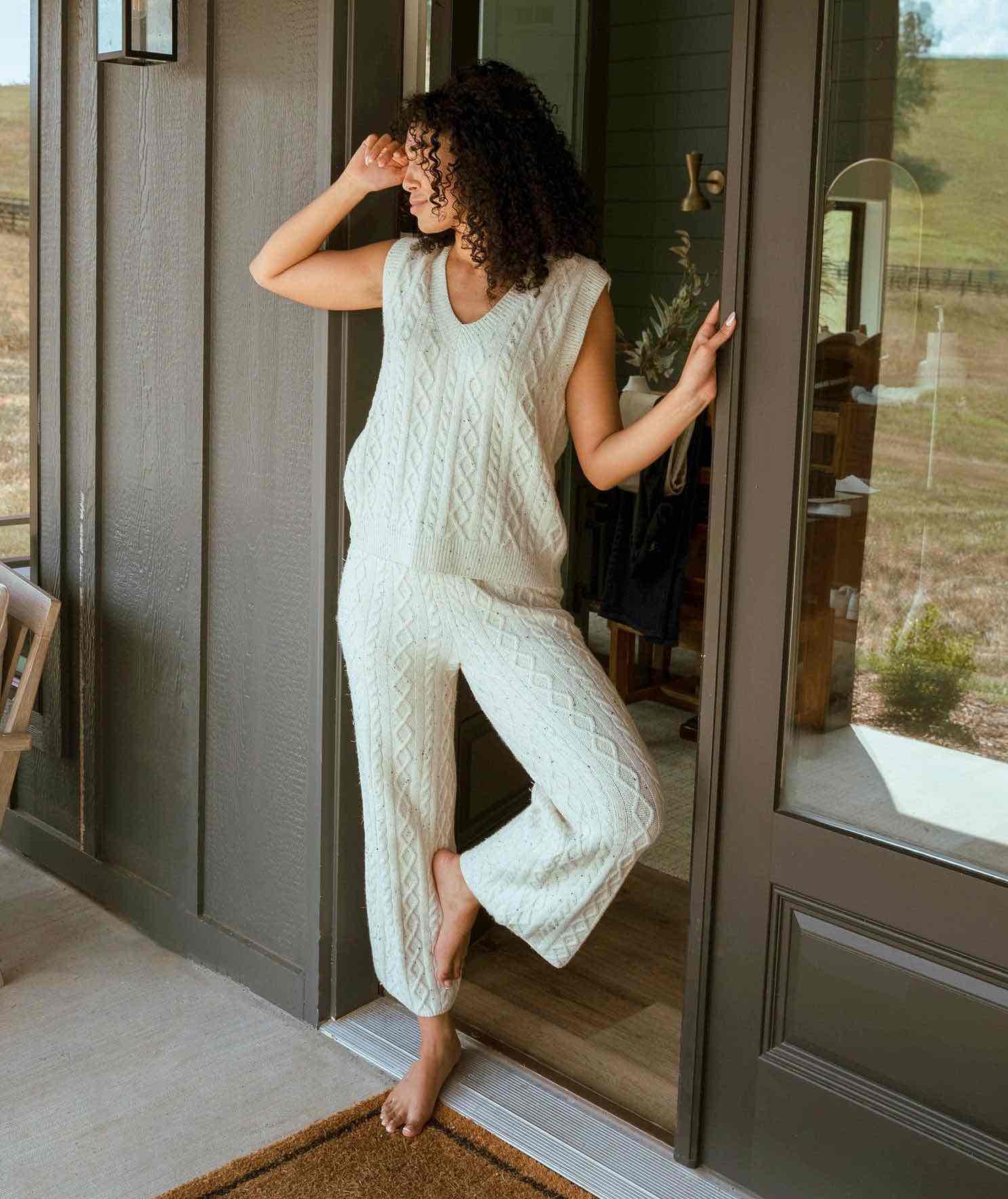 Cable Sweater Vest - Off White - Image 3