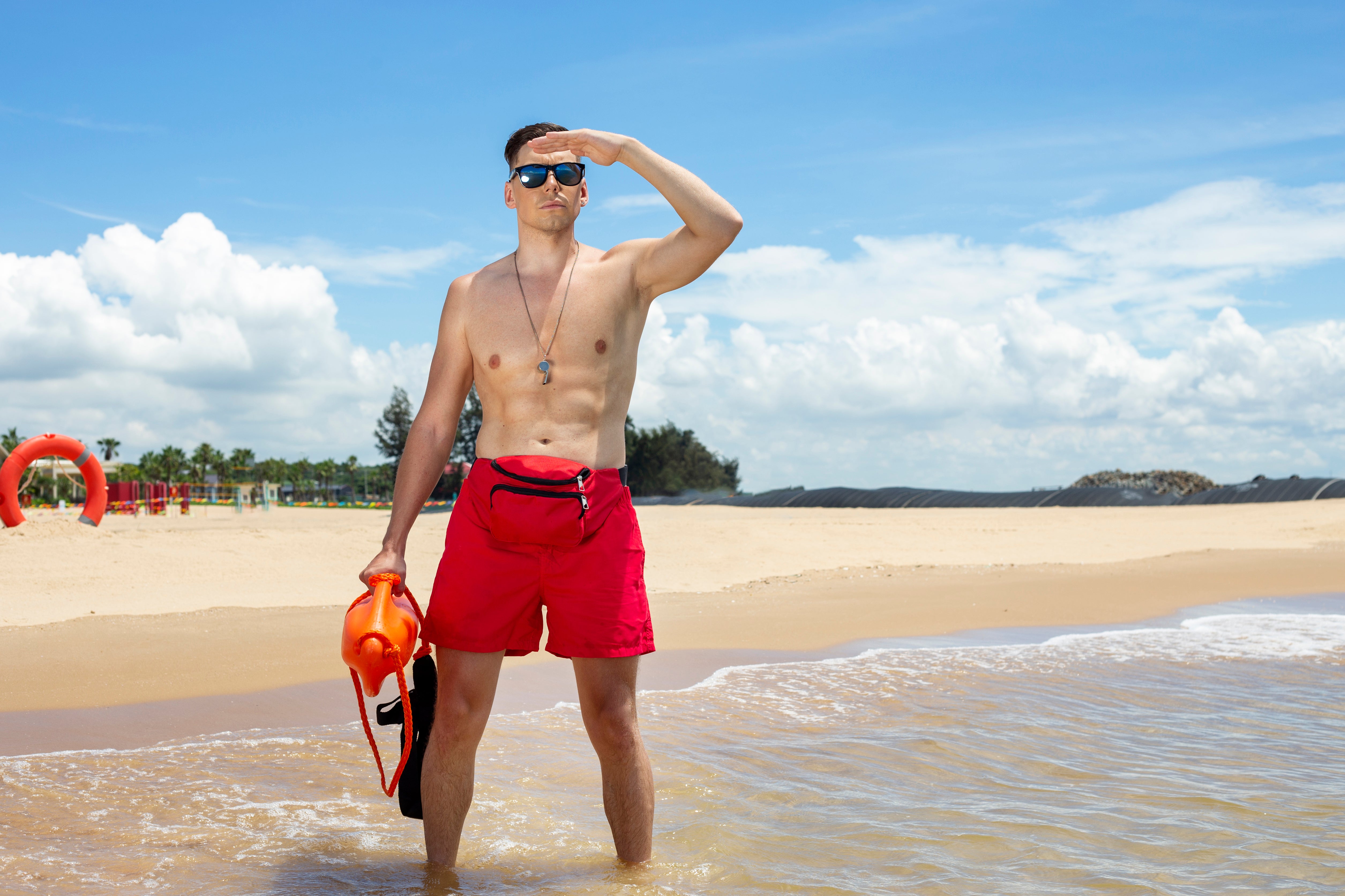 What Are the Best Swimsuits for Spring Break Beach Parties?