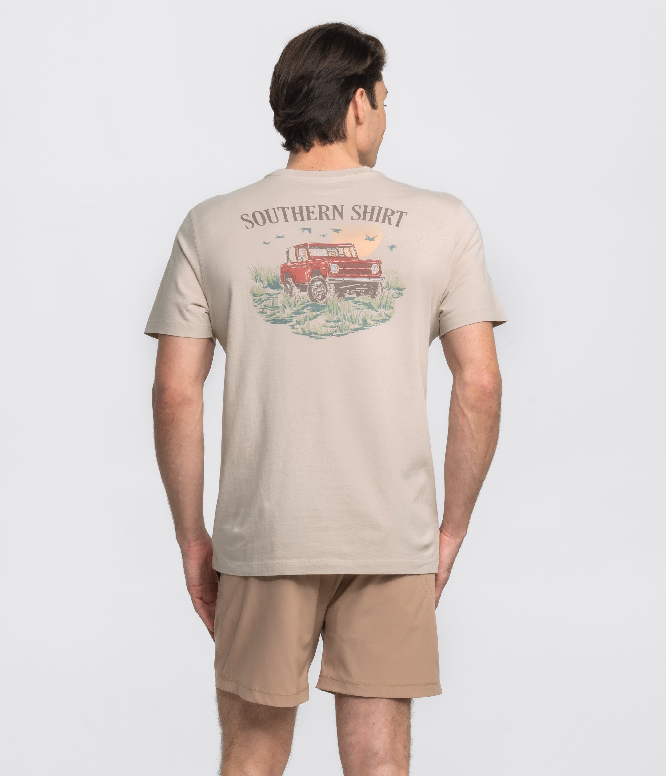 SSCO_M_Outer_Banks_Tee_SS_Graphic_Tees_Taupe_3