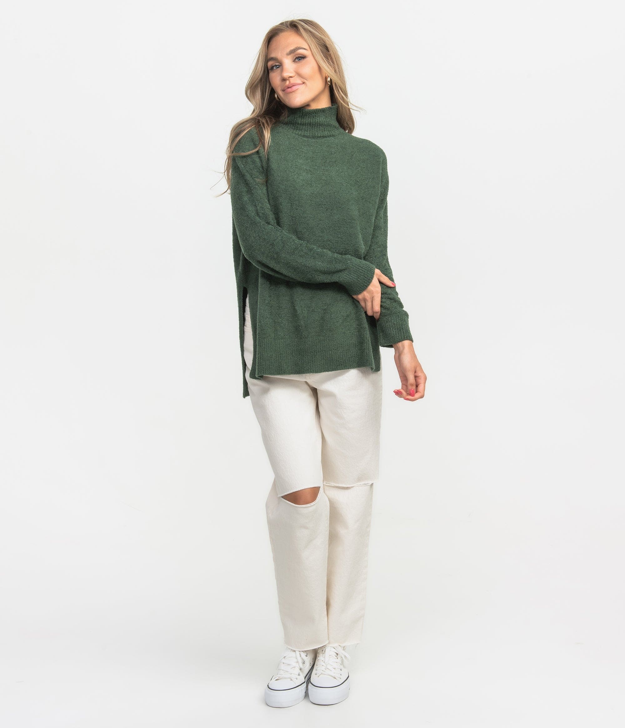 SSCO_W_Creamluxe_Notched_Turtleneck_Sweater_Sycamore_3