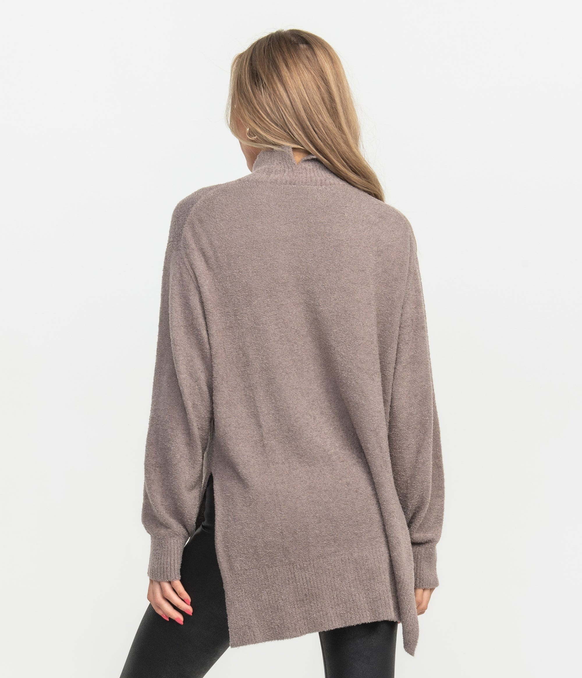 SSCO_W_Dreamluxe_Notched_Turtleneck_Sweater_Ember_Brown_2