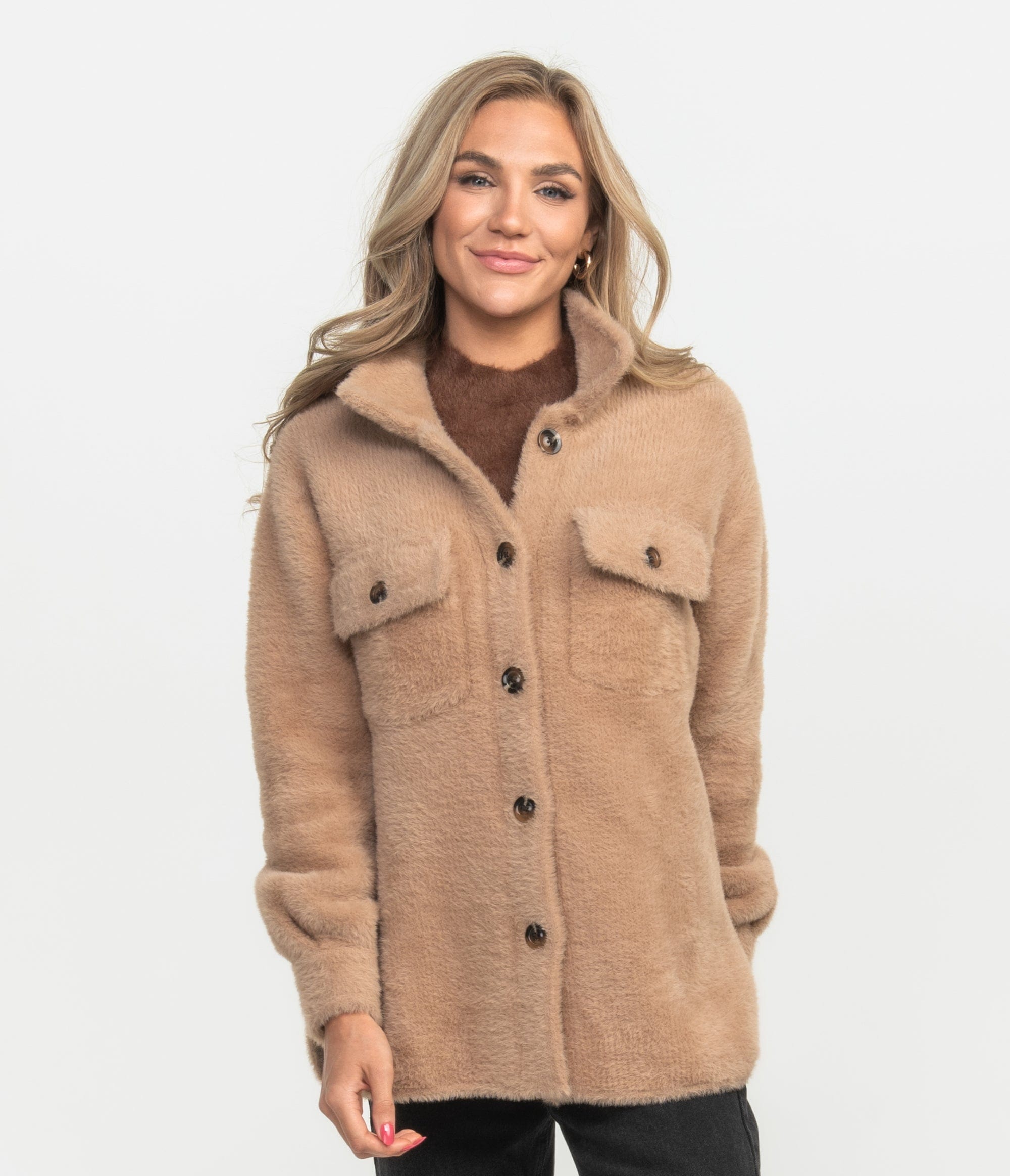 SSCO_W_Feather_Knit_Shacket_Elevated_Outerwear_Mocha_Tan_1