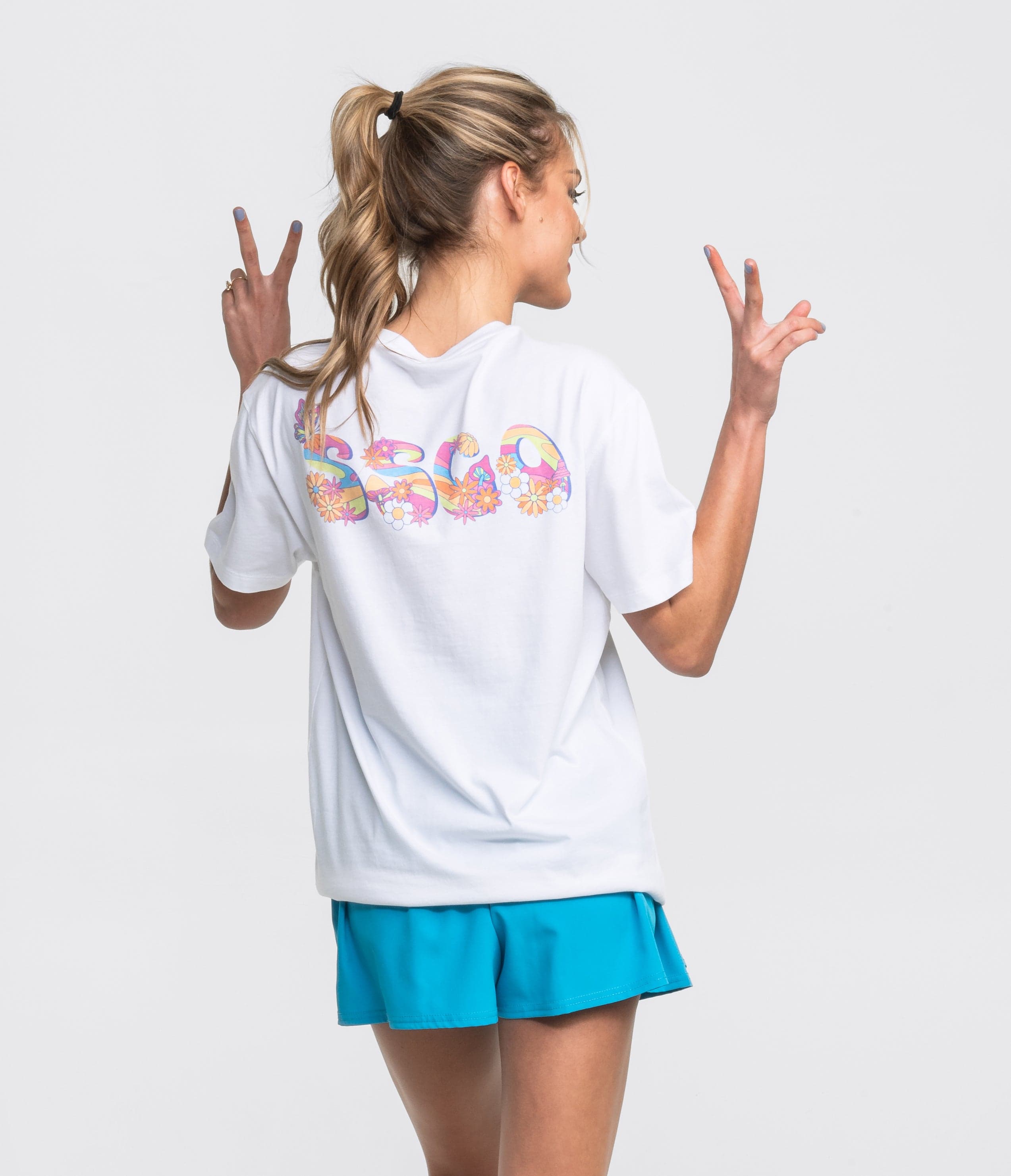 SSCO_W_SSCO_Swirl_Tee_SS_Graphic_Tees_Bright_White_3