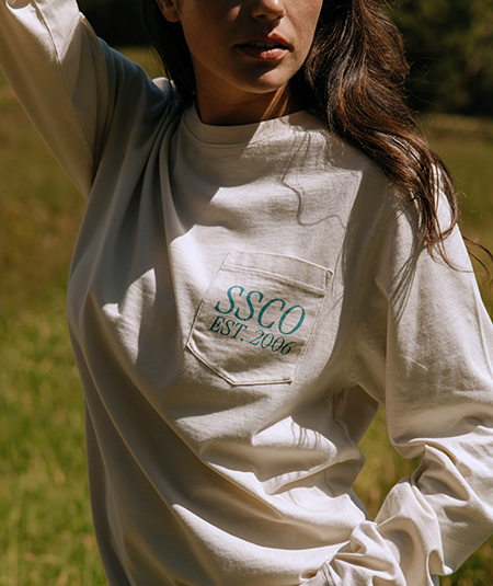 Adventure Awaits Tee LS