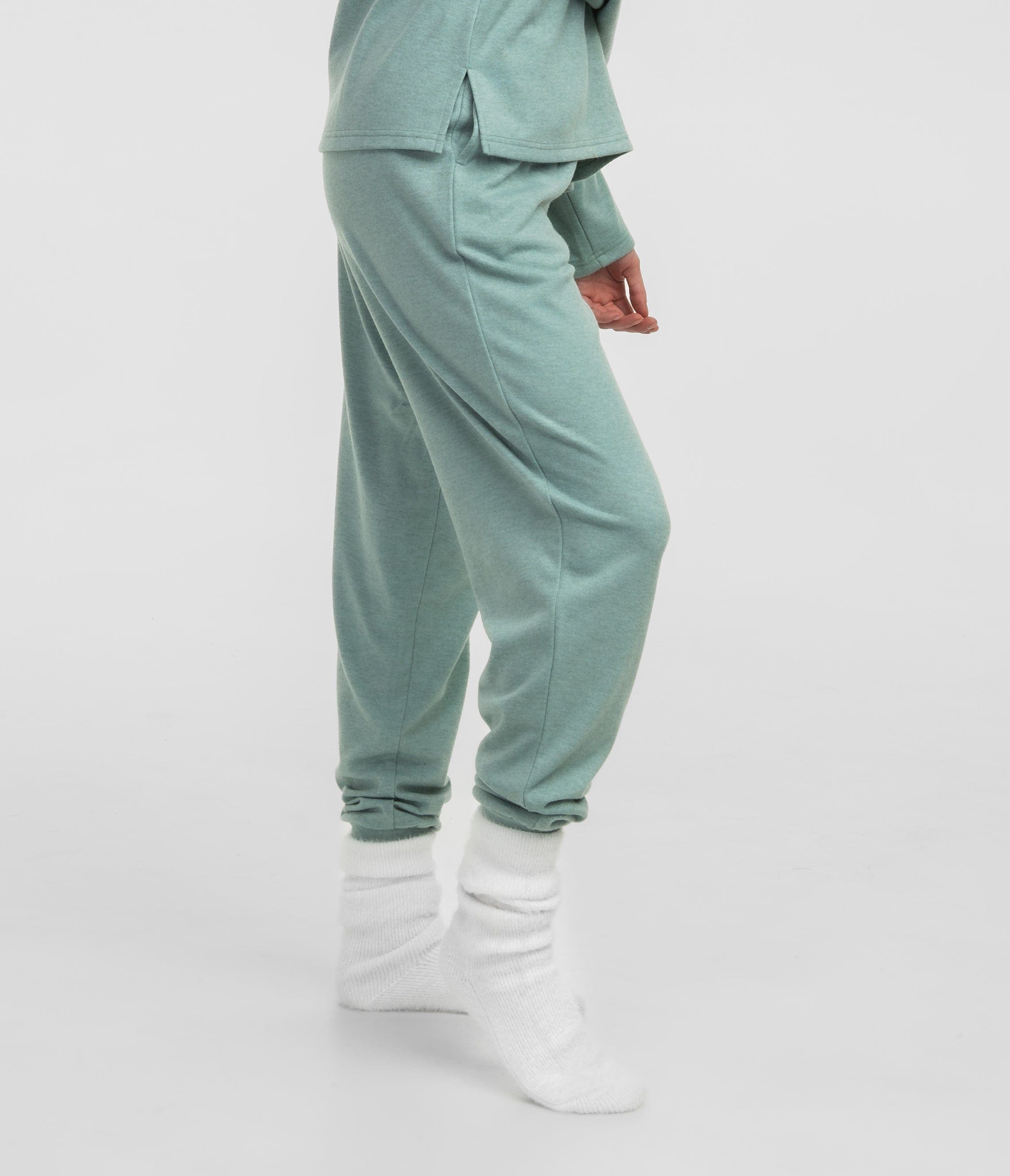 SSCO_W_Cozy_Cloud_Boatneck_Joggers_Cozy_Cloud_Lounge_Cool_Mint_2